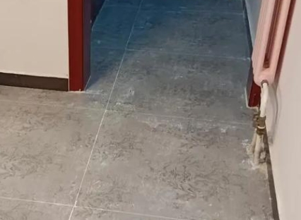 万荣瓷砖空鼓维修公司分享下万荣地砖空鼓了怎么办